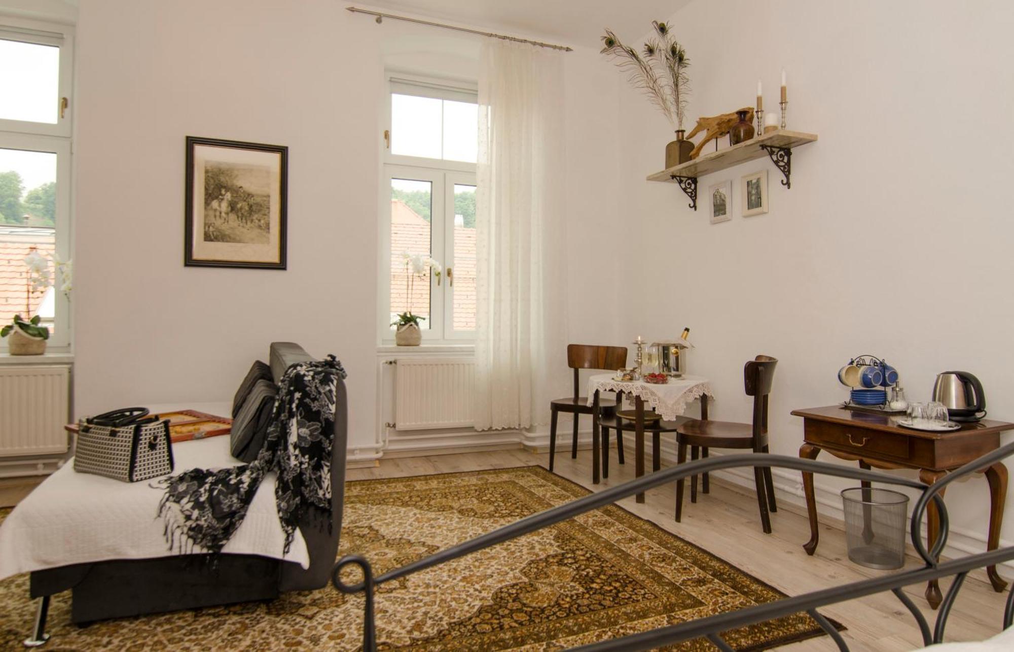 Trubarjev Art Boutique Hotel Laško Rum bild