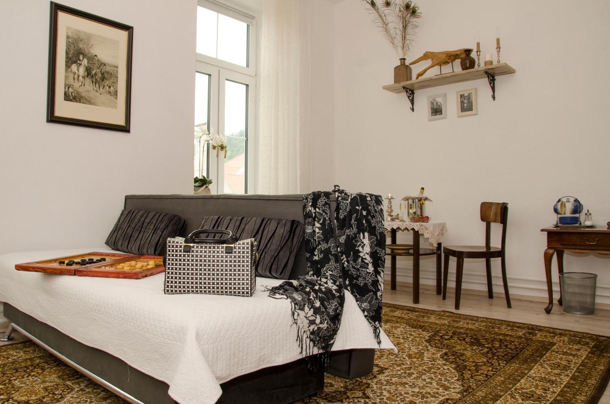 Trubarjev Art Boutique Hotel Laško Rum bild